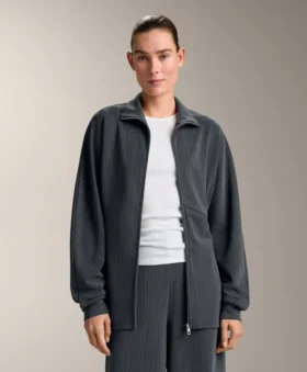 Veste longue à rayures asymétriques en modal