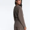 Veste longue à rayures asymétriques en modal Veste longue à rayures asymétriques en modal
