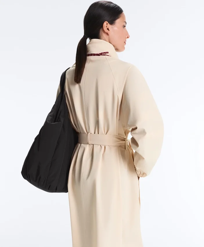 Veste longue ultra-légère imperméable 10K Veste longue ultra-légère imperméable 10K
