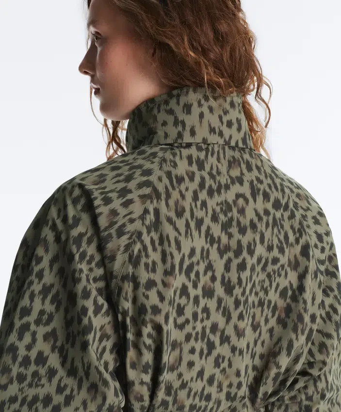 Veste longue ultra-légère imperméable 10K Veste longue ultra-légère imperméable 10K