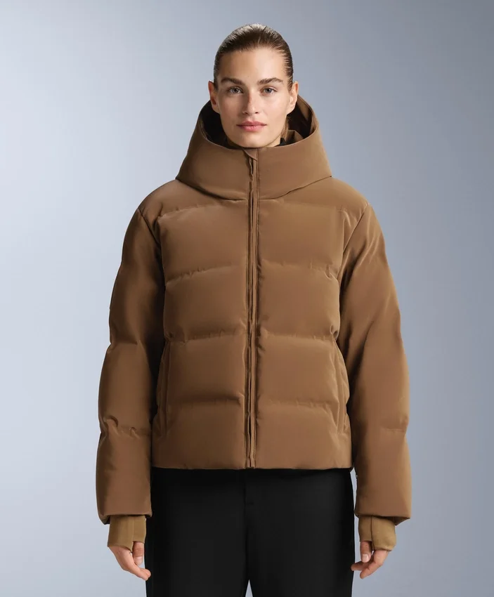 Veste matelassée en satin 80 % duvet et 20 % plumes Minardi Piume Ski, résistante à l’eau Veste matelassée en satin 80 % duvet et 20 % plumes Minardi Piume Ski, résistante à l’eau