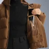 Veste matelassée en satin 80 % duvet et 20 % plumes Minardi Piume Ski, résistante à l’eau Veste matelassée en satin 80 % duvet et 20 % plumes Minardi Piume Ski, résistante à l’eau