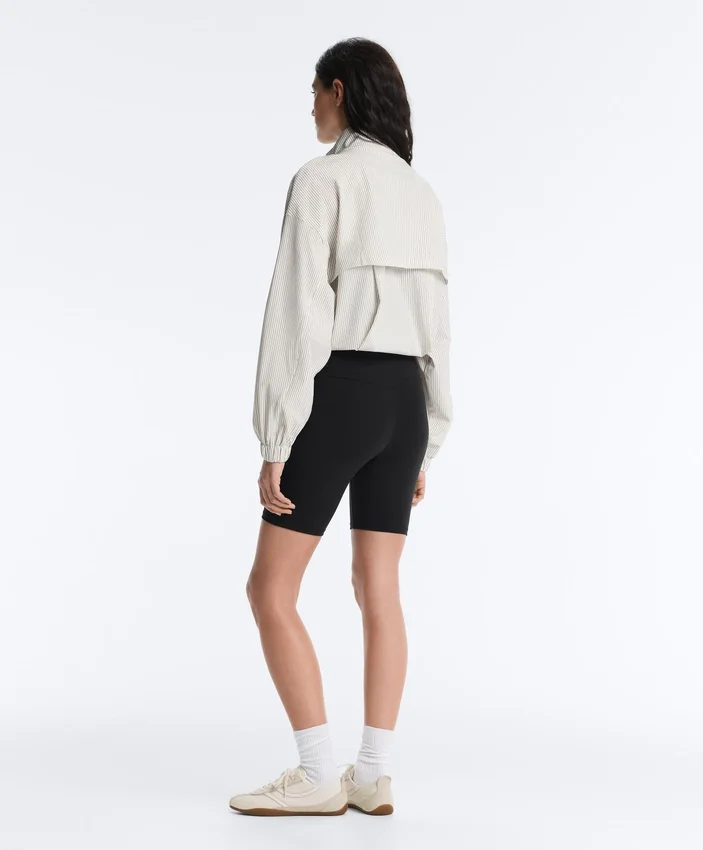 Veste à superposition extensible à rayures Veste à superposition extensible à rayures