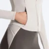 Veste technique légère, chaude et réfléchissante Veste technique légère, chaude et réfléchissante