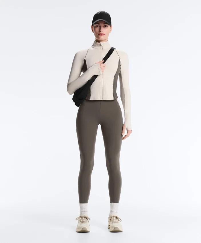 Veste technique légère, chaude et réfléchissante Veste technique légère, chaude et réfléchissante