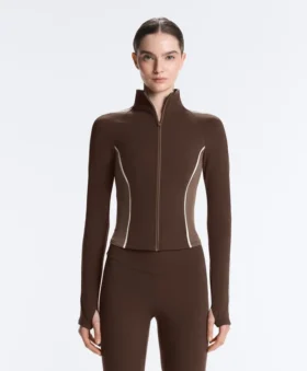 Veste technique légère et chaude