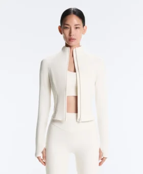 Veste technique légère et chaude