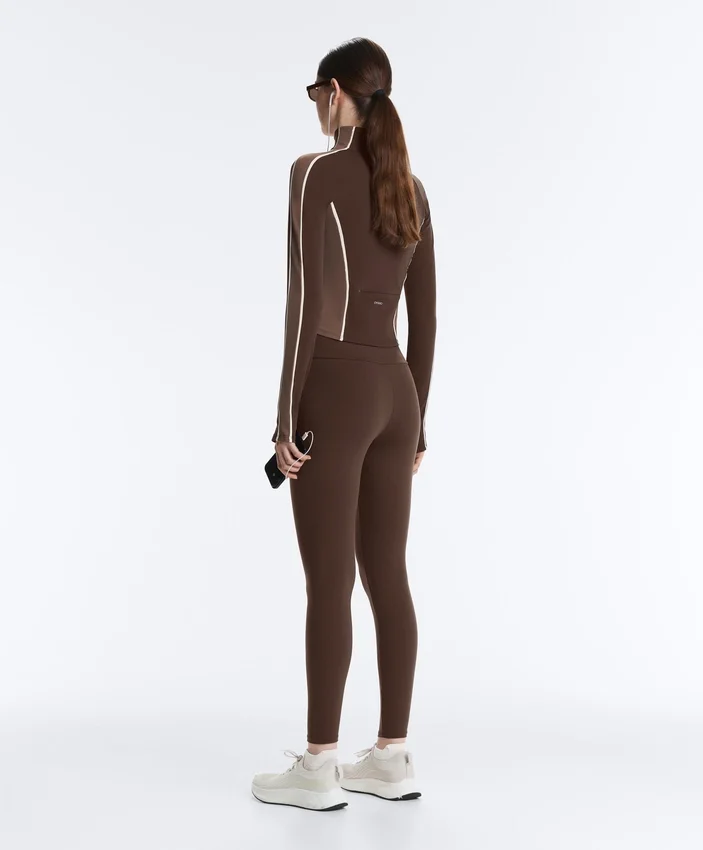 Veste technique légère et chaude Veste technique légère et chaude