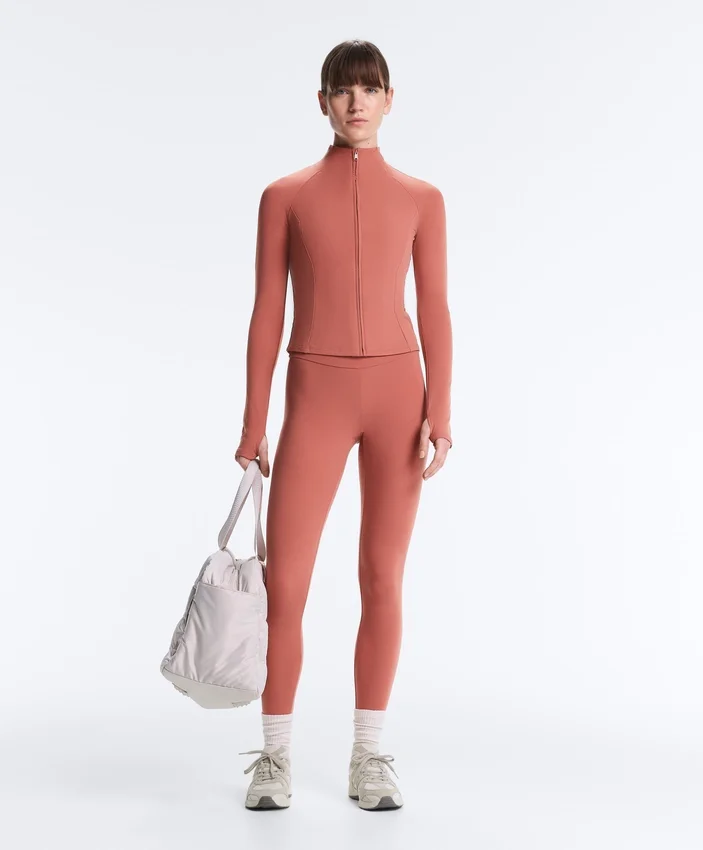 Veste technique légère et chaude Veste technique légère et chaude