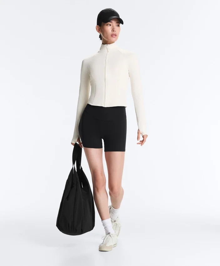 Veste technique légère et chaude Veste technique légère et chaude