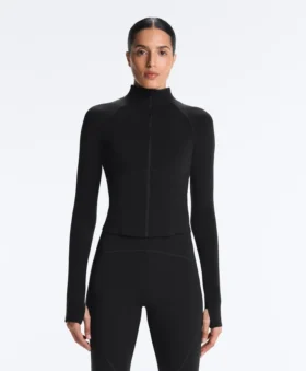 Veste technique légère et chaude avec coutures