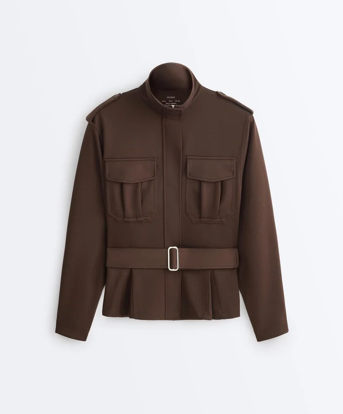 Veste utilitaire courte en piqué avec ceinture Veste utilitaire courte en piqué avec ceinture