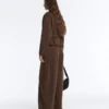 Veste utilitaire courte en piqué avec ceinture Veste utilitaire courte en piqué avec ceinture
