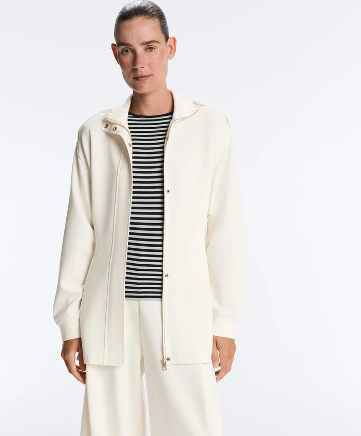 Veste utilitaire longue avec ceinture en sergé Veste utilitaire longue avec ceinture en sergé